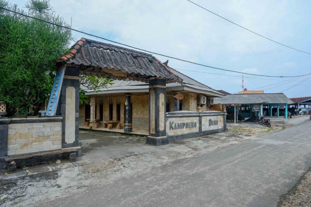Hotel Kampoeng Drini Redpartner Brono 外观 照片