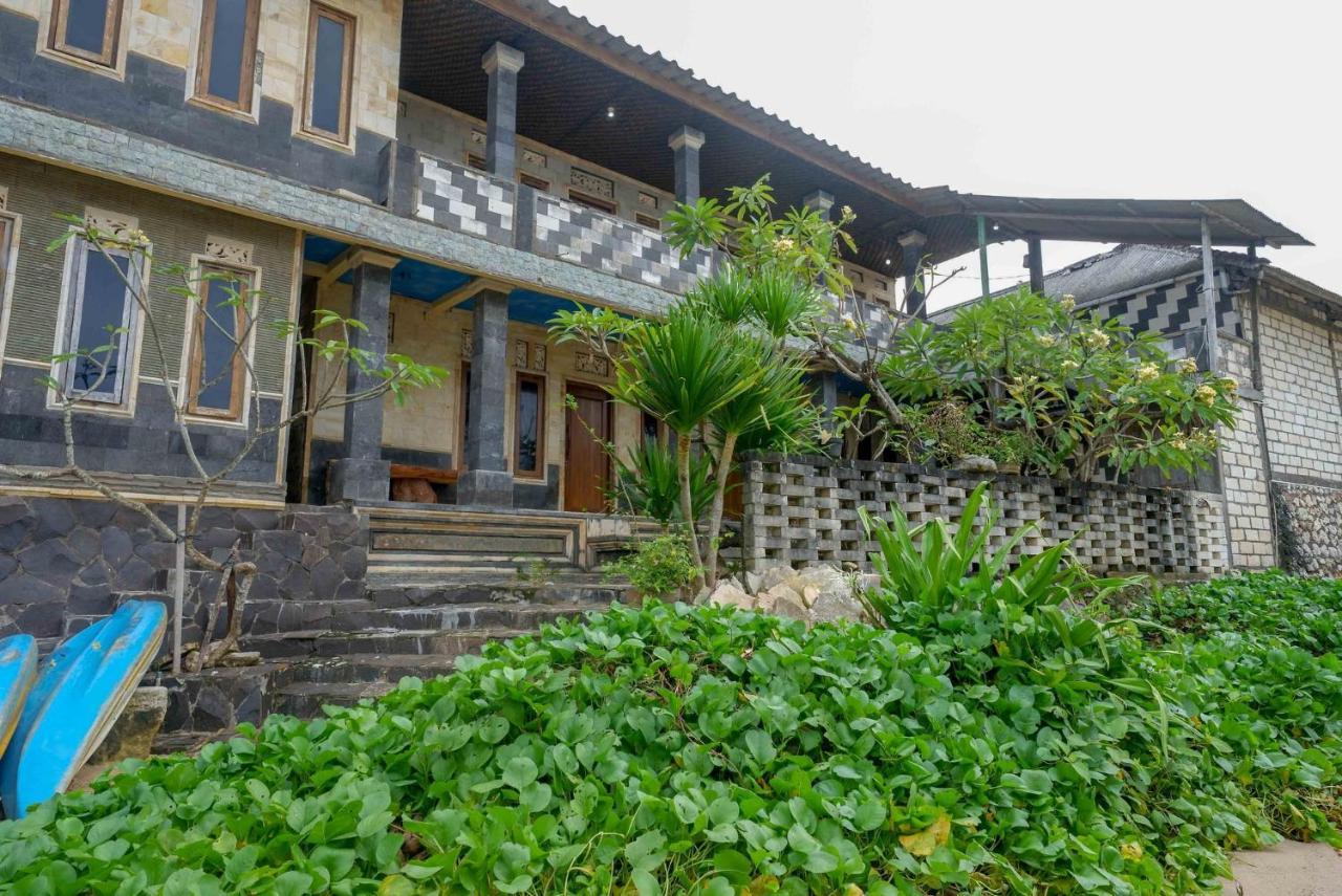 Hotel Kampoeng Drini Redpartner Brono 外观 照片